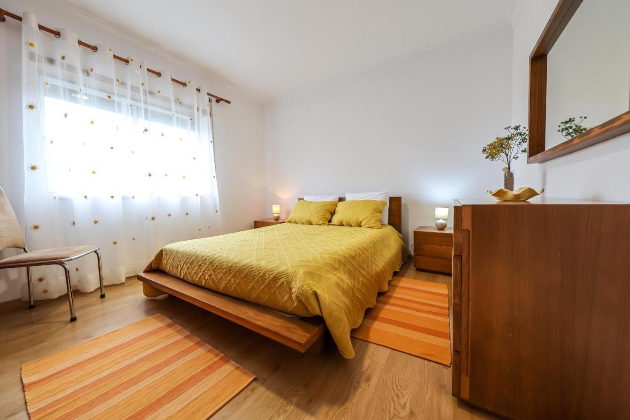 Casas Com Amoras In Serra Da Pescaria Famalicão Extérieur photo