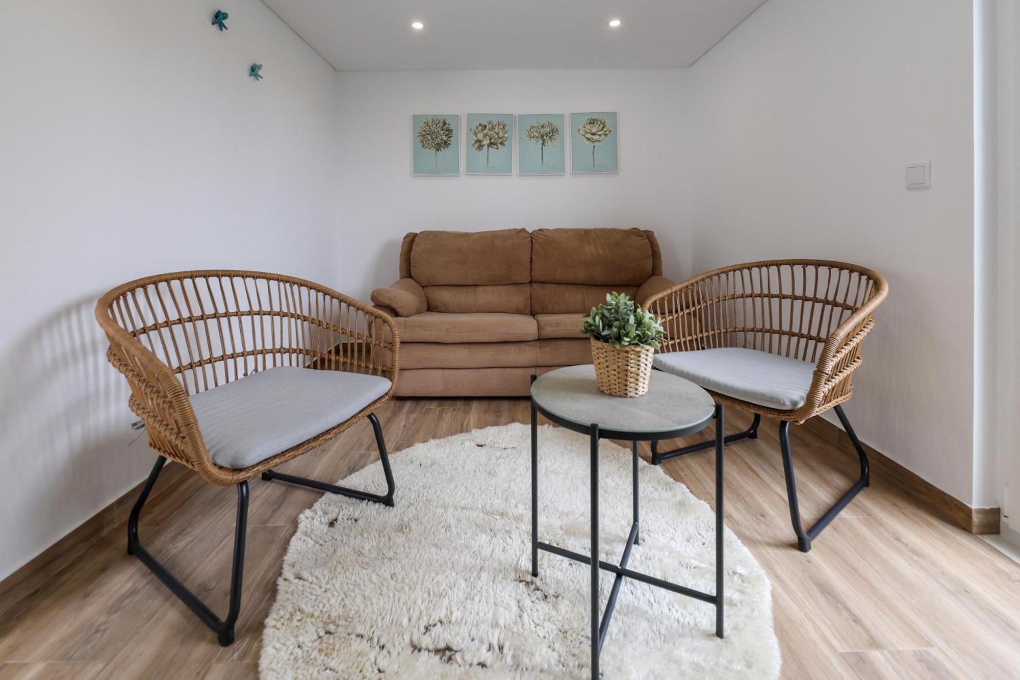 Casas Com Amoras In Serra Da Pescaria Famalicão Extérieur photo